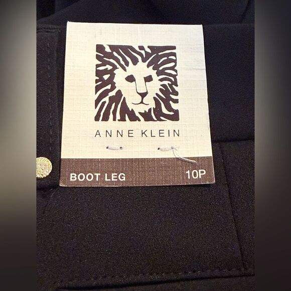 Anne Klein Bootleg Dress Pants Women's Size 10P Black NWT - Picture 5 of 11